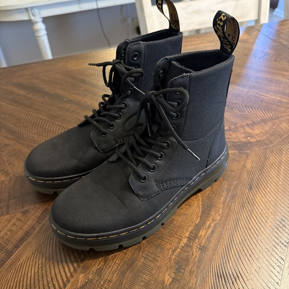 Dr. Martens Unisex Black Combs Boots Men's 7/Women's 8 LA004 Grunge Rocker